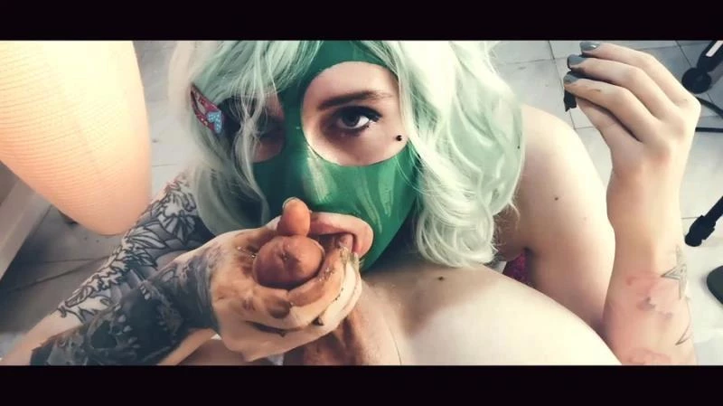 Scat Eat And Shit Sucking By Top Babe Betty - The Green Mask - 1920x1080 [2024]