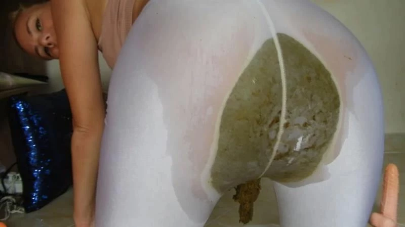 Torn_White Giant Shit Filled Leggings Fun with MissAnja - 1920x1080 [2024]